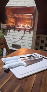 Casa a 400m da Praia 4 quartos Ar e churrasqueira e 10 min do Aeroporto