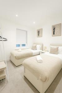 2 Bedroom Central Reading - RG1 Highgrove Mews