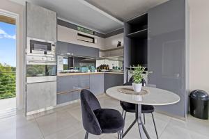 The Paramount Houghton