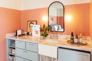 Hotel Trouvail Miami Beach