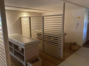 Apto 4q2s pé na areia acomoda até 7