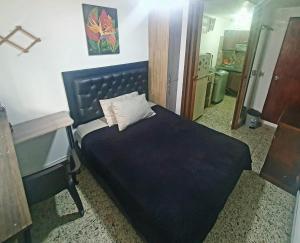 Apartaestudio en laureles la castellana