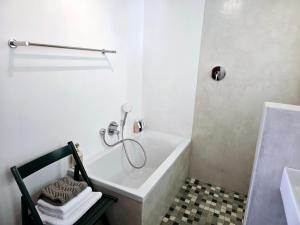 Stellenbosch Cottage, House & Garden of your own