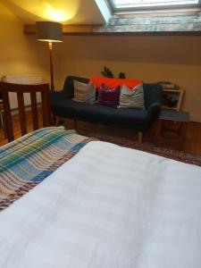 Restful attic room in riverside spot