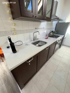 Room for 2 in Central Prague 8 Apartment