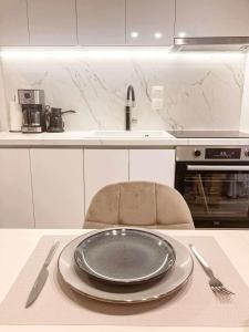 Modern Town Centre Apartment