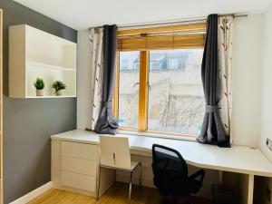 Stuhomes - Arundel House