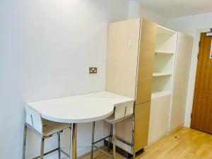 Stuhomes - Arundel House