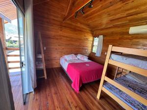 Rustic house 350 m from Gamboa beach