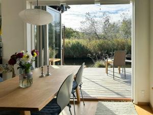 Newly Built Tiny House With River Views