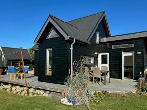 Newly Built Tiny House With River Views