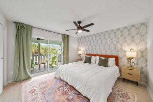 Disco Dolphin Compound | 2x PCB Private Retreats!