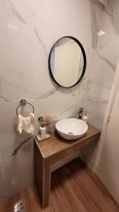 Departamento 3 Ambientes Hermoso Super Reciclado En Zona Aldrey