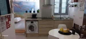 Crystal Madeira Studio