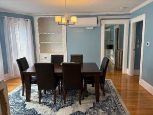 Comfortable 3-Bedroom in a Quiet Area