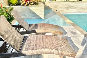 Apto a passos da Praia do Forte c Piscina e Hidro