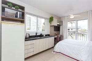 Executivo próximo ao Shopping Palladium e Cidade Industrial - CITY STÚDIO