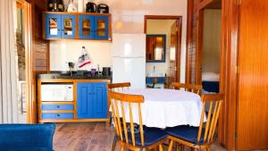 ASA | Chalés Vô Luiz | 2QT | Ar Cond. | Churrasqueira | Próx. à Praia