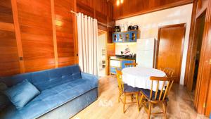 ASA | Chalés Vô Luiz | 2QT | Ar Cond. | Churrasqueira | Próx. à Praia