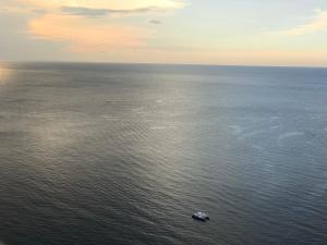 El Peñon-Rodadero-Sunset-Cheap Building