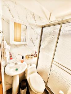 Apartahotel- Alojamiento Familiar- Apartamentos Privados Kira