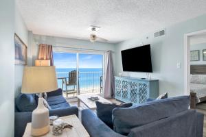 Tradewinds 904
