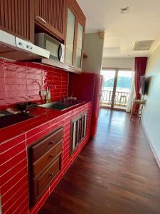 Panoramic sea view flat, overlooking Bang Bao