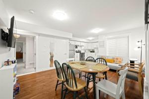 2 bed Suburban Oasis in Surrey