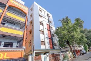 Hotel O by OYO Abhis R Square