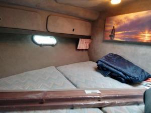 Sunseeker ZERO 6 - a Sunseeker San Remo 33