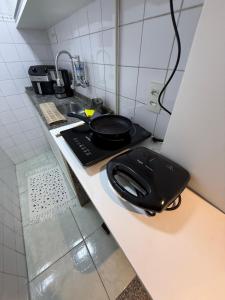 Studio lindo e completo no Centro RJ