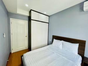 SaiGon South Residences by El House