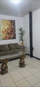 Rohrmoser a 100 metros de la embajada americana