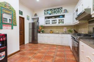 Andina Spacious Garden 4 BR Private Pool Villa ZN411