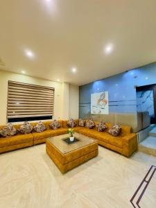 HOTEL Grand JAGDISH RESIDENCY