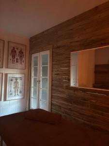 Sunset Views, 5 Mins to Beaches, Quirky Retreat