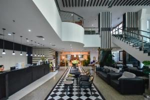 Pinnacle Lumpini Park Hotel