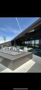 Modern Downtown Luxury