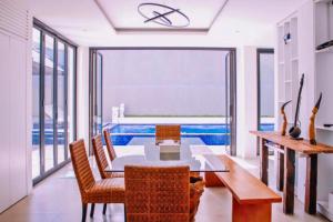 Ikshana Elegant 4 BR Private Pool Villa ZN412