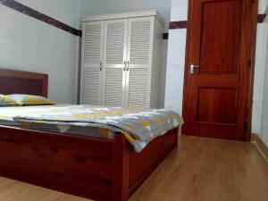 Nhà nghỉ Vĩnh Trà