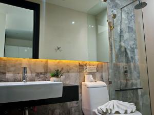 Modern 2 bedroom pool villa