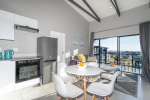 Lagoon Views Luxury Apartment Langebaan