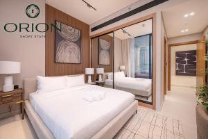 Luxury 2BR with Private Jacuzzi Burj & Canal Views MINUTES FROM DUBAI MALL AND BURJ KHALIFA