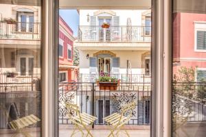 Dreibettzimmer mit Balkon