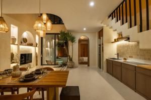 Villa Paolina - 2 BR in Berawa