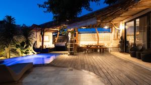 Villa Sol-Tropical Modern 2 Bedroom Villa with sauna