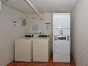 Blouberg, Nautica and Studio Apartments