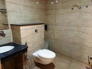 MLS Prime Inn - Near Dehradun Railway Station