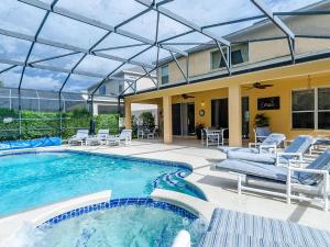 Southern Comfort Private Pool Spa Near Disney! villa