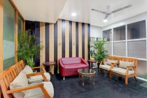 Super Townhouse Viman Nagar Business Stay Formerly Silver Crest